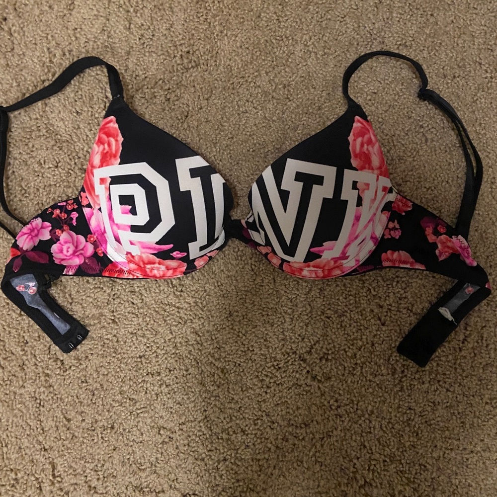 Victoria’s Secret PINK Push up